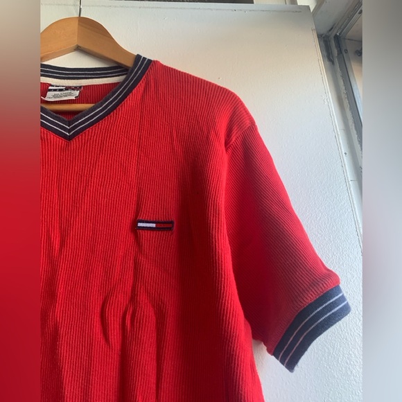 Vintage Mens Tommy Jeans Ribbed T-Shirt size Large - Picture 3 of 5
